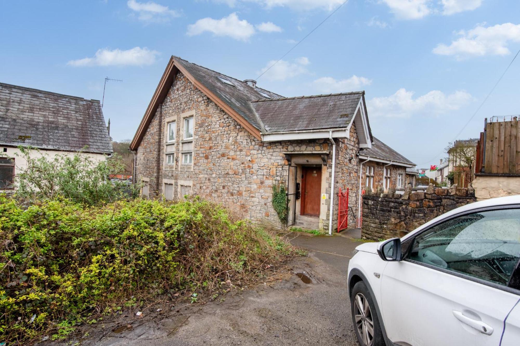 Madison House - Converted Church 5 Bed Pontypool Buitenkant foto